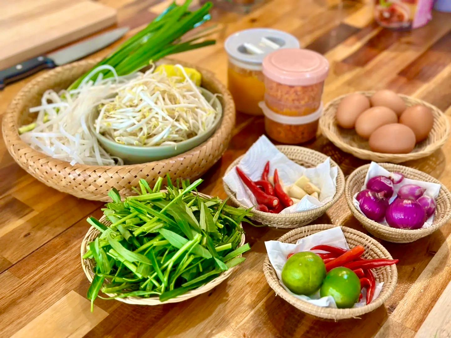 During this captivating experience, you'll explore the nuances of Thai herbs and seasonings.