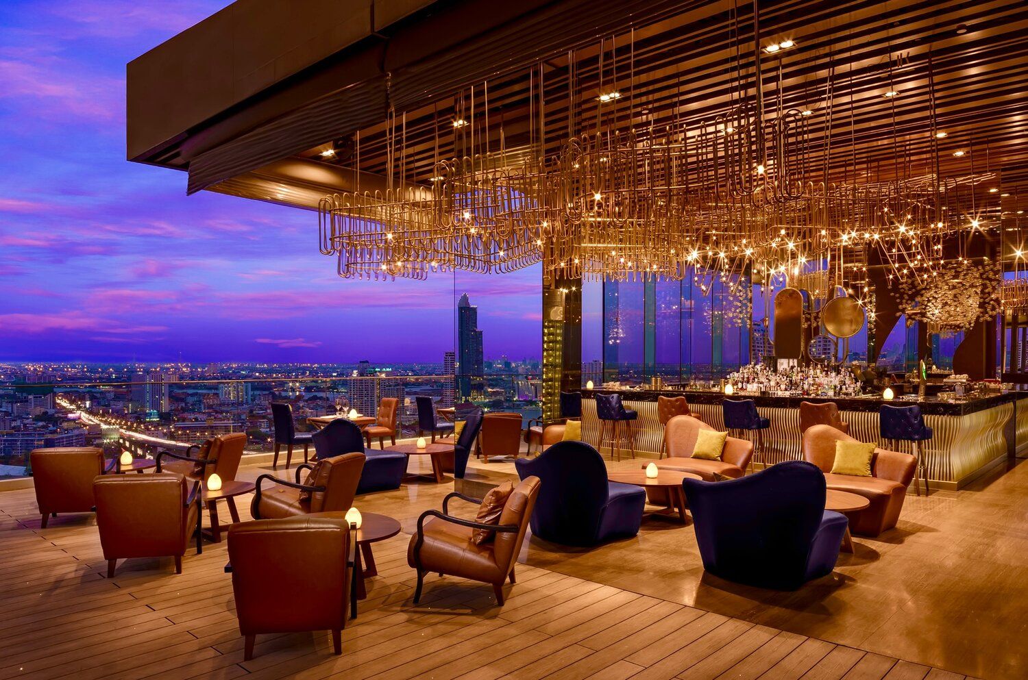 SEEN Restaurant & Bar Bangkok offers a captivating, multi-sensory experience.