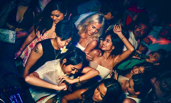 Bangkok's Hottest Ladies Nights: Unveiling 4 Epic Spots!